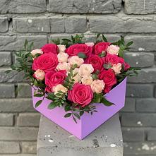Цветочная композиция из Розы в коробке в Пензе
