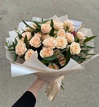 Букет Кремовые розы Латте в Пензе