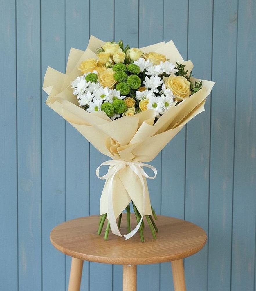 Букет цветов из: Хризантемы и Розы в Пензе