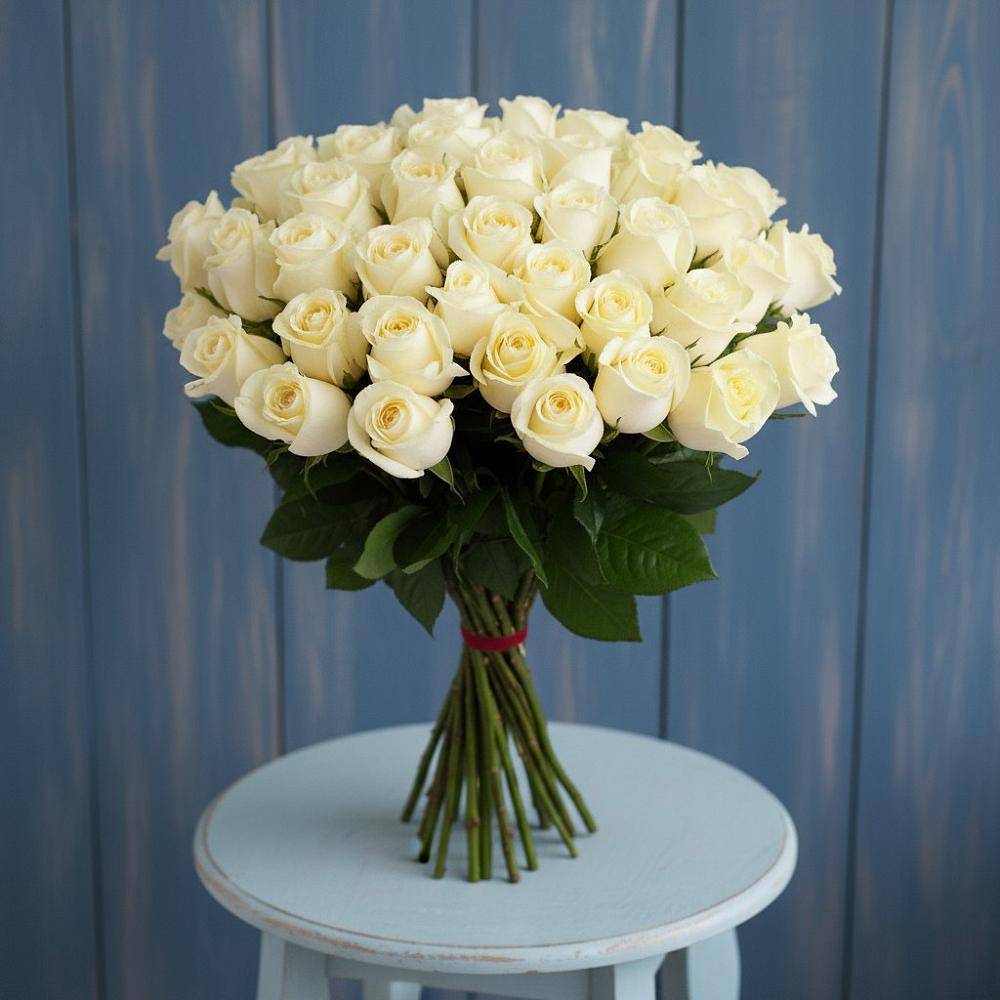 Букет 51 Белая роза Эдлесс Лав в Пензе