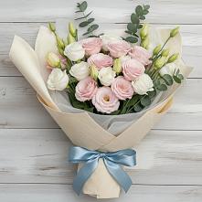 Букет цветов из:  Лизиантусы в Пензе