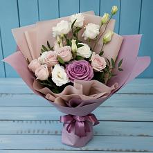 Букет цветов из:  Розы и Лизиантусы в Пензе