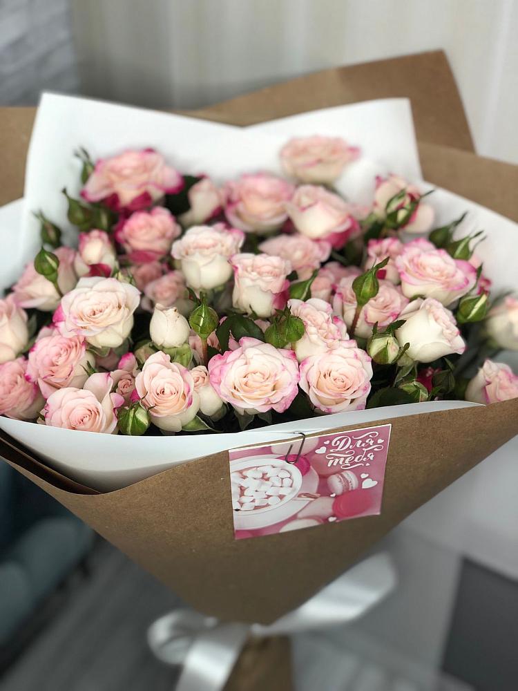 Букет цветов из: Розы в Пензе