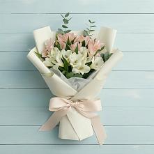 Букет цветов из:  Альстромерии в Пензе
