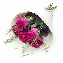 Букет цветов из:  Розы в Пензе