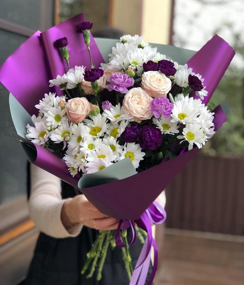 Букет цветов из: Хризантемы, Гвоздики и Розы в Пензе