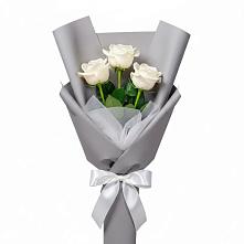 Букет 3 белые розы в Пензе
