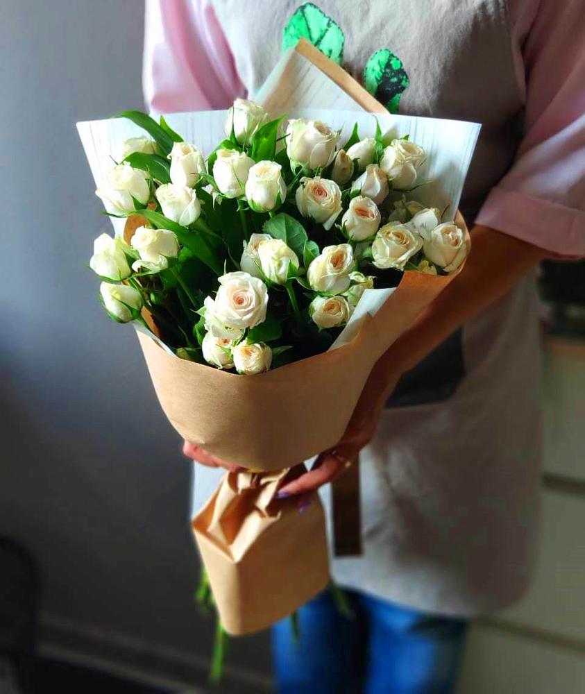 Букет цветов из: Розы в Пензе