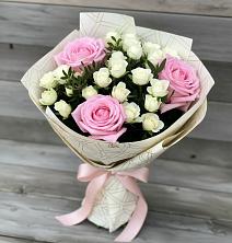 Букет цветов из:  Розы в Пензе