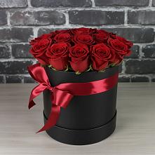 Цветочная композиция из Розы в шляпной коробке в Пензе