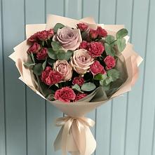 Букет цветов из:  Гвоздики и Розы в Пензе
