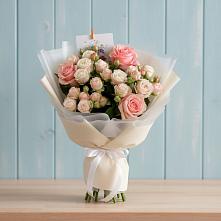 Букет цветов из:  Розы в Пензе