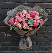 Букет цветов из:  Розы в Пензе