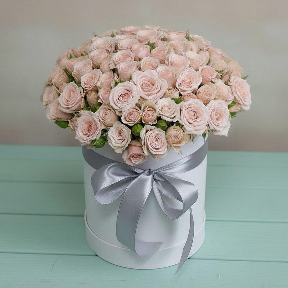 Цветочная композиция из Розы в шляпной коробке в Пензе